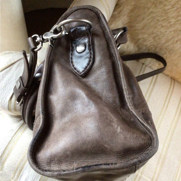 Frye distressed leather handbag - Picture 6 of 10